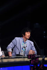 组图：最强音导师首开口唱 罗大佑当陈奕迅粉丝