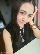 组图：全国校花微博大搜罗 性感爆乳VS清纯可爱