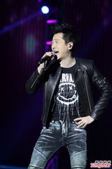 组图：王心凌谈新恋情 罗志祥庾澄庆比拼热舞