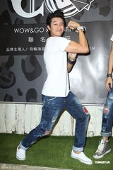 组图：飞轮海今年无缘合体 Darren计划向女友求婚