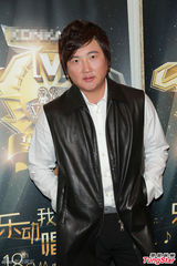 组图：孙楠拒谈李代沫吸毒 许茹芸期待婚礼