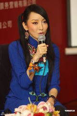 组图：萨顶顶回归国内乐坛 7月9日上海大舞台开唱