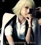 组图：中岛美嘉OL风硬朗写真 炫金短发西装酷帅