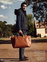 组图：韩裔明星丹尼尔亨利拍写真展型男风采