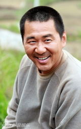 幻灯：《人山人海》转战重庆 陈建斌小陶虹意外受伤