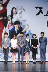 高清组图：赵权宣传新剧 金惠秀吴智昊牵手亮相