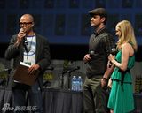 高清组图：贾斯汀和阿曼达-塞弗里德亮相圣地亚哥