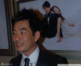 幻灯图：韩雨芹嫁豪门上海再摆酒 向张国立夫妇敬茶