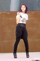 高清组图：黎明梁咏琪莫文蔚等众星献唱太阳计划