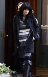 幻灯图集：阿什莉-辛普森一家三口外出过圣诞节