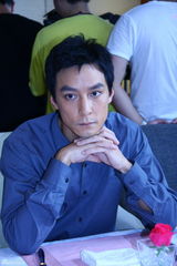 高清：《单身男女》探班 吴彦祖高圆圆演绎浪漫