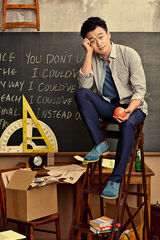 组图：佟大为玩校园复古风 致敬《合伙人》