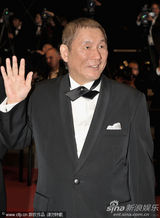 幻灯图集：北野武新片首映 宝莱坞第一美女捧场