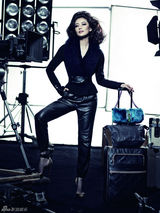 组图：高圆圆豹纹出镜诠释狂野性感