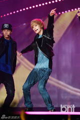 组图：EXO与missA等献唱K-POP WORLD FESTIVAL