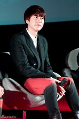 组图：SJ-M新专辑发布 秀搞笑中文