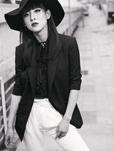 组图：贾青《鸿门宴》性感穿越 写真变冷艳杀手