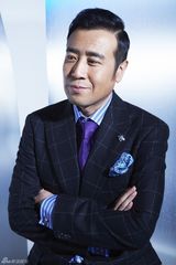 组图：于和伟型男大片展王者风范