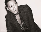 组图：韩星李政宰时尚写真彰显成熟男人魅力
