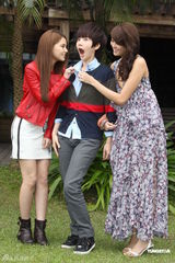 组图：昆凌首次跨足电视剧演出 曾之乔扮男装亮相