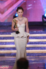 组图：徐子珊获我最喜欢的电视女角色泣不成声