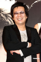 幻灯图：立威廉变形象扮混混 范逸臣演失意主唱