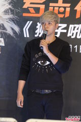 组图：罗志祥上海签售 笑称和舒淇接吻感觉好