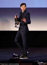 组图：泰伊-谢里丹凭《乔》获最佳新演员奖