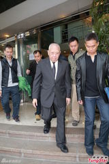 组图：邵逸夫出殡火化 三任香港特首慰问