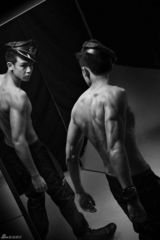 高清图：2PM公开新曲宣传照性感腹肌吸睛