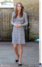 组图：凯特王妃孕后亮相小腹微隆幸福洋溢