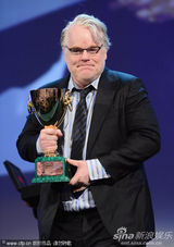 《大师》菲利普-塞默-霍夫曼获最佳男演员奖