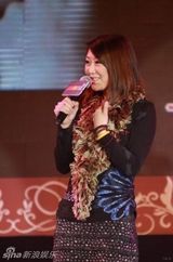 组图：被快递员杀害女歌手微博生前照