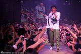 组图：陈冠希义乌夜店吸金50万卖力演出