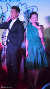 组图：刘梓妍现身《巾帼》首映礼 挑战腹黑女