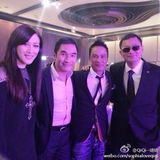 组图：王晶王家卫亲切合照 刘嘉玲章子怡齐斗艳