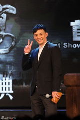 组图：《盛宴》首映 吴彦祖刘烨现场对戏基情四射