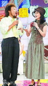 组图：凤飞飞生前与邓丽君林青霞姐妹情深