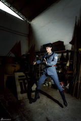 组图：张佳宁新剧颠覆 不爱“装嫩”要“扮老”