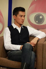 组图：舒畅陈键锋乔振宇做客聊《烽火佳人》