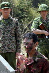 高清图：军旅大戏《子弹上膛》剧照曝光