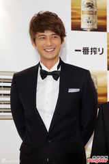 组图：郭品超曝爱喝冰啤酒 曾和何润东同醉倒