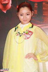 组图：陈伟霆谈裸跑尴尬笑 未能邀阿Sa看首映