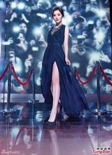 组图：阿Sa(蔡卓妍)广告大片扮女机师过足戏癮