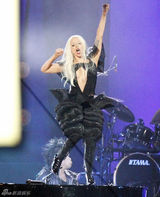 组图：盘点用15款Gaga造型欢度万圣节