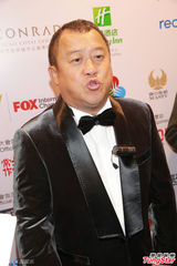 组图：苗侨伟支持子女拍拖 李康生称对手太强