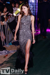 组图：釜山国际电影节众星云集 篮毯璀璨耀眼