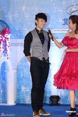 高清组图：音乐剧《妈妈咪呀》首演 张靓颖等助阵