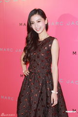 组图：熊黛林谈父亲病情 陈慧琳年底发新碟