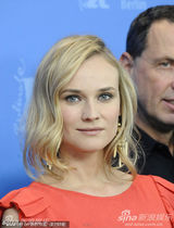 高清：《未知》发布会 黛安-克鲁格红裙娇艳受热捧